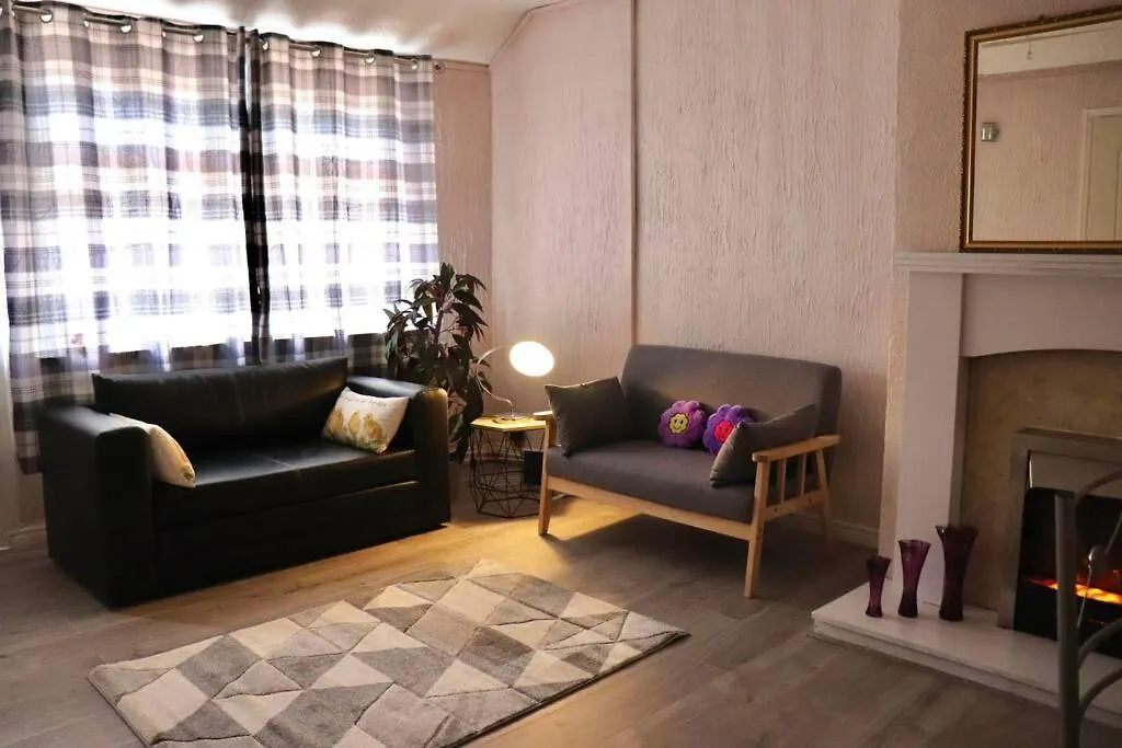 公寓 Home Away From Home - 2 Bed Free Parking & Wifi 利兹